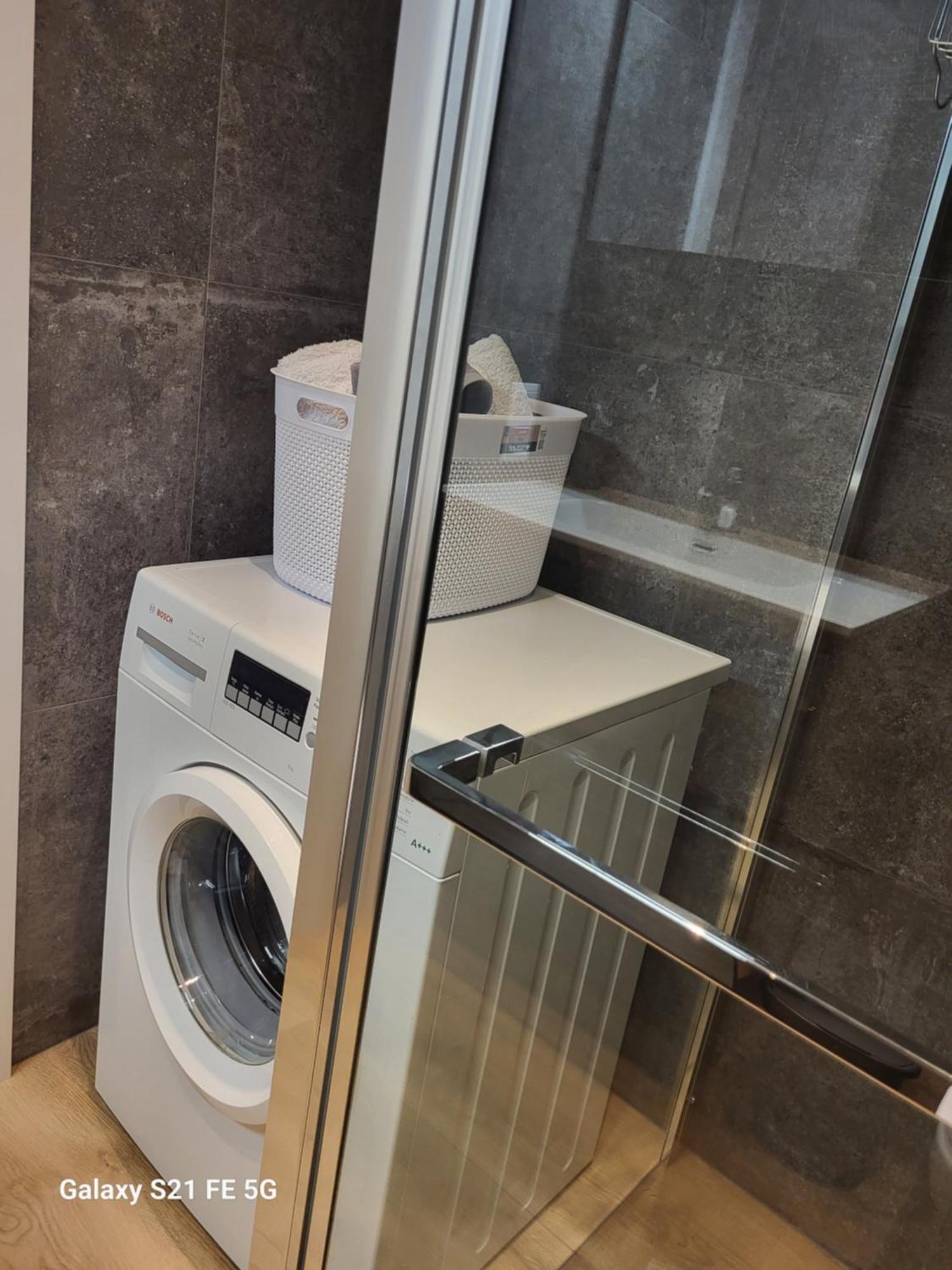 Blask Ksiezyca Apartament Garaz Apartment *