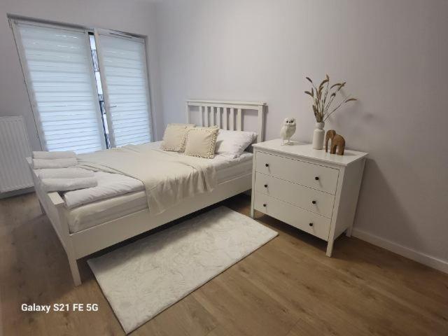 Blask Ksiezyca Apartament Garaz Krakau